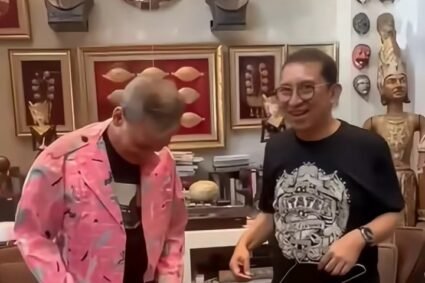 Menbud Fadli Zon Kagumi Seragam Manggung Fariz RM Tahun ’80-an