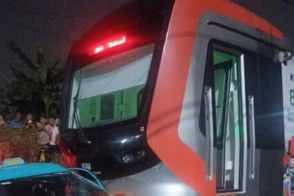 Perusahaan Taksi Green SM Nyatakan  Beri Perhatian pada Kasus Tabrakan Kereta yang Libatkan Armadanya