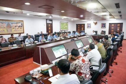 Dudung Abdurachman Pimpin Rapat Koordinasi Kesiapan Distribusi Barang Bersubsidi dan Komoditas Strategis Melalui Koperasi Merah Putih
