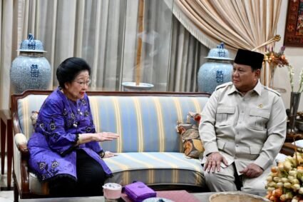 Presiden Prabowo Subianto Takziah ke Kediaman Megawati