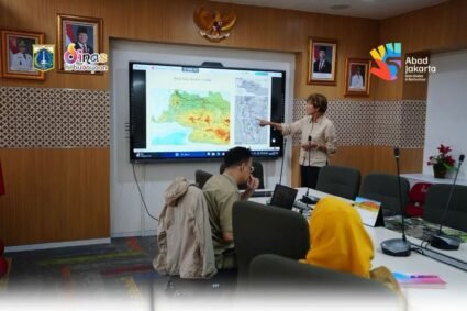Dinas Kebudayaan DKI Jakarta Bahas Kearifan Lokal Budaya Badui dengan  Antropolog Jet Bakels
