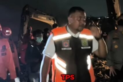 Bupati Rudy Susmanto Terus Kawal Pemadaman Api di TPA Galuga Sampai Padam